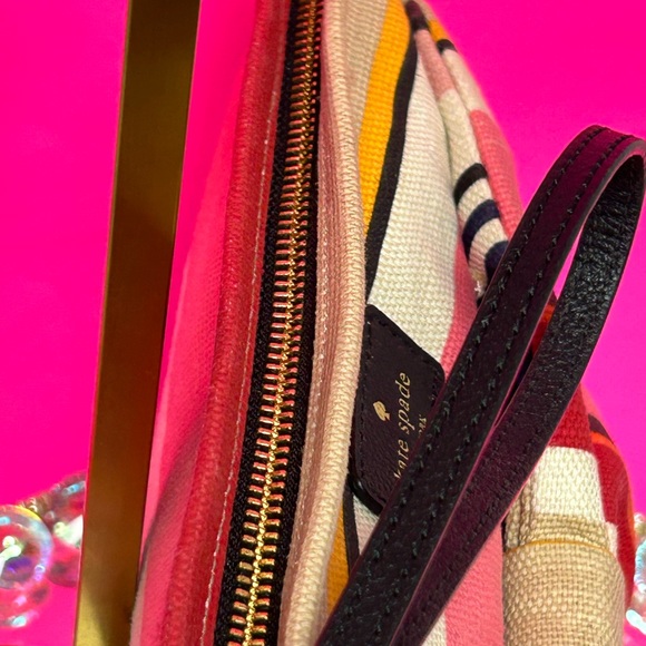 Kate Spade Canvas Large Bow Wristlet Approx. 10 x 7 - Picture 8 of 15